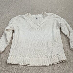 Aerie Cream V-Neck Sweater